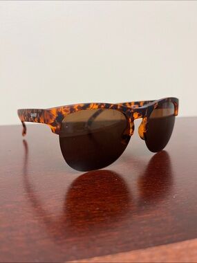 Goodr Tortoiseshell Sunglasses - Brown Lenses
